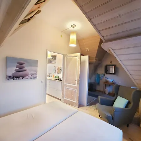 Ferienhaus Historic Townhouse 5 Bedrooms *