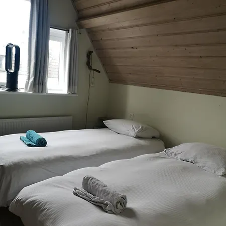 Historic Townhouse 5 Bedrooms *